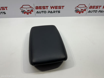 2021 MITSUBISHI TRITON Console