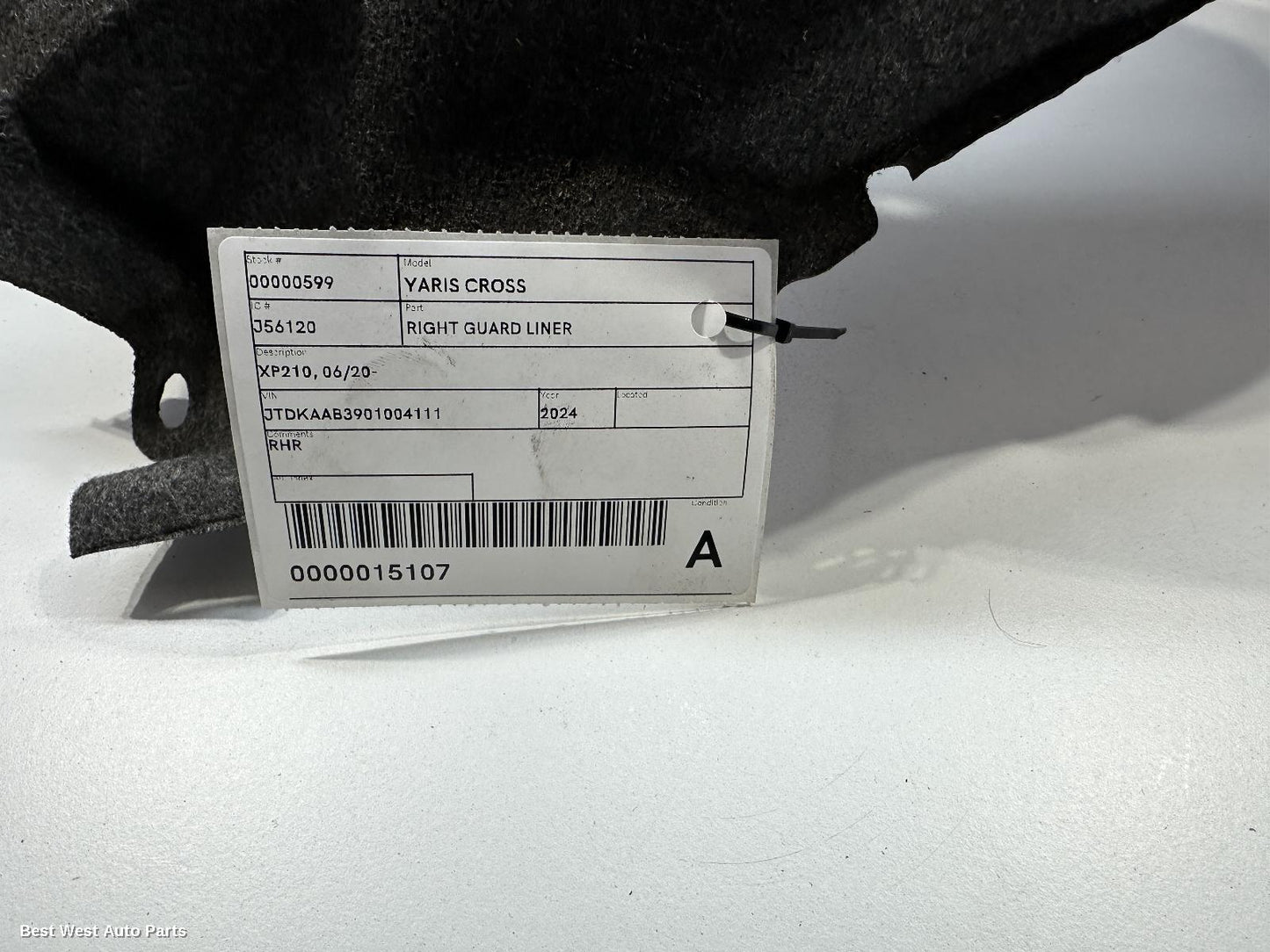 2024 TOYOTA YARIS CROSS Right Guard Liner