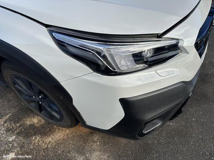 2024 SUBARU OUTBACK Right Headlamp