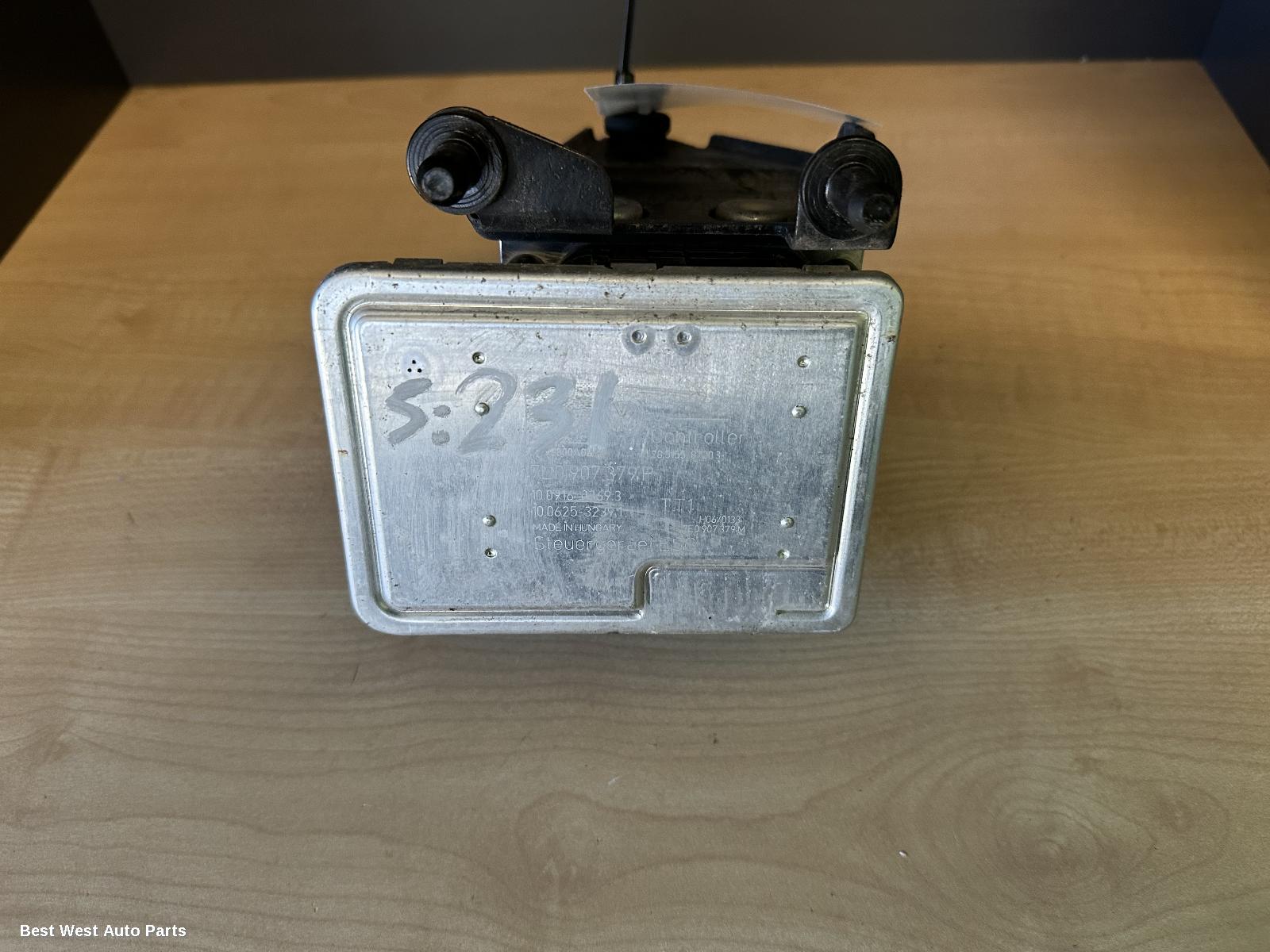 2018 VOLKSWAGEN CADDY Abs Pump/Modulator