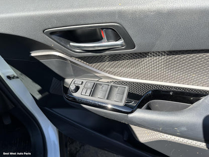 2020 TOYOTA C-HR Pwr Dr Wind Switch