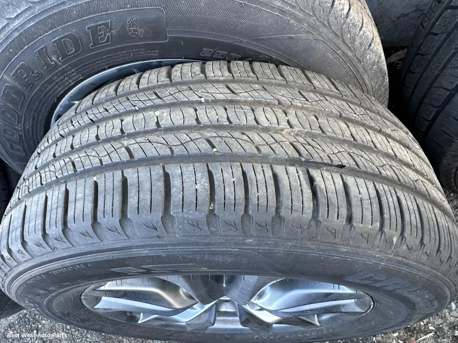 2019 MAZDA CX9 Wheel Mag