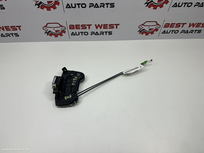 2014 TOYOTA COROLLA Door/Boot/Gate Lock