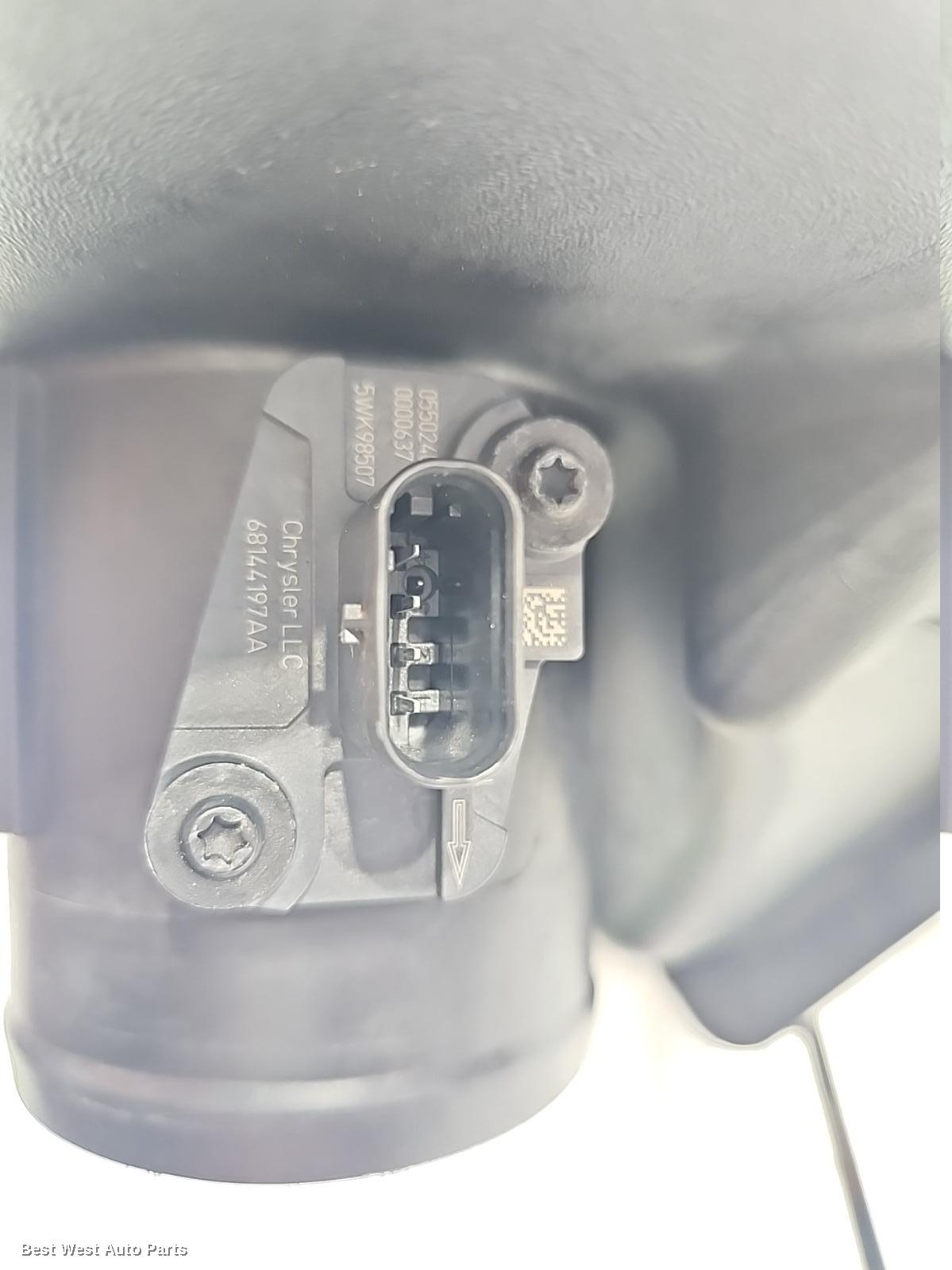2014 JEEP CHEROKEE Air Cleaner/Box