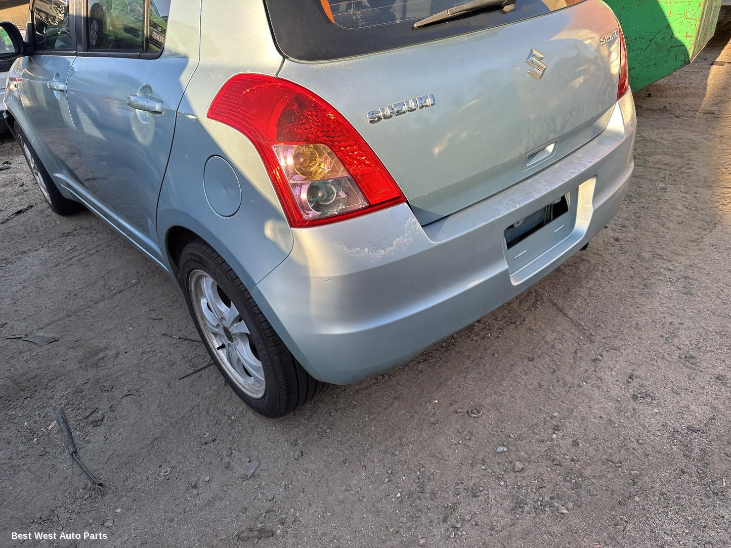 2008 SUZUKI SWIFT Left Guard