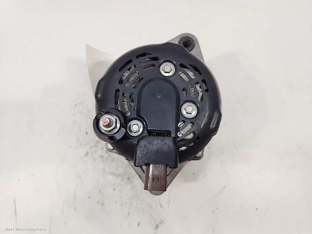 2017 ISUZU MU-X Alternator