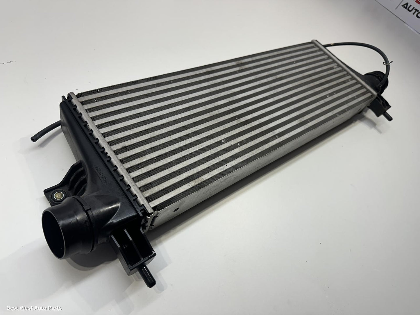 2024 TOYOTA HILUX Intercooler
