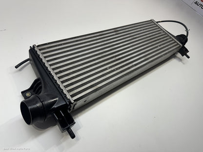 2024 TOYOTA HILUX Intercooler