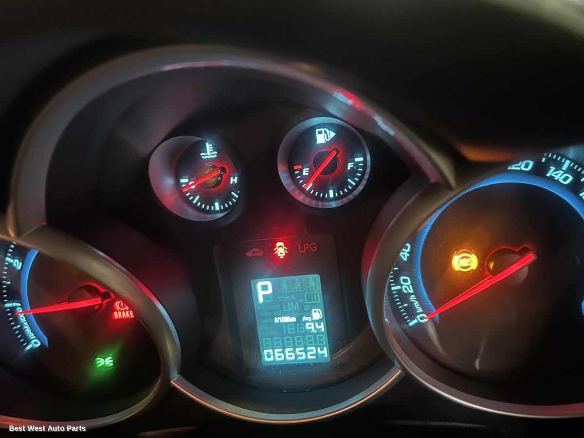 2014 HOLDEN CRUZE Alternator