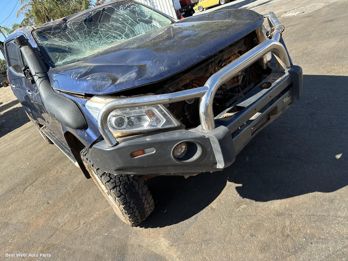 2015 NISSAN NAVARA Heater Fan Motor