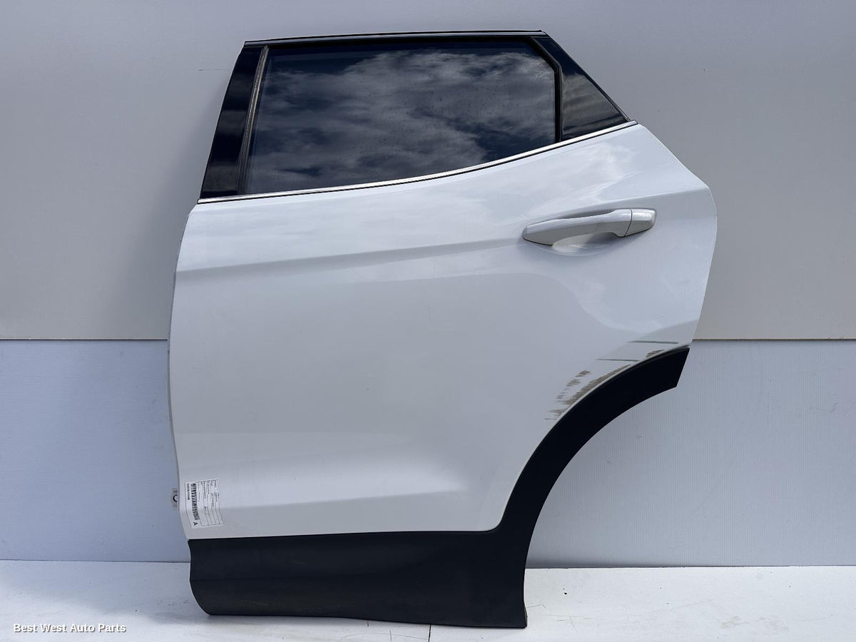 2016 HYUNDAI SANTA FE Left Rear Door/Sliding