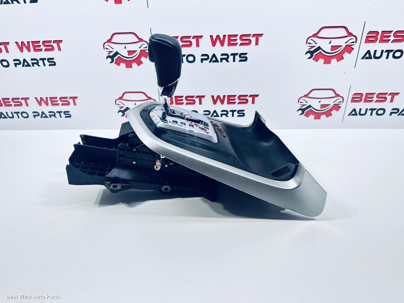 2018 NISSAN NAVARA Gear Stick/Shifter