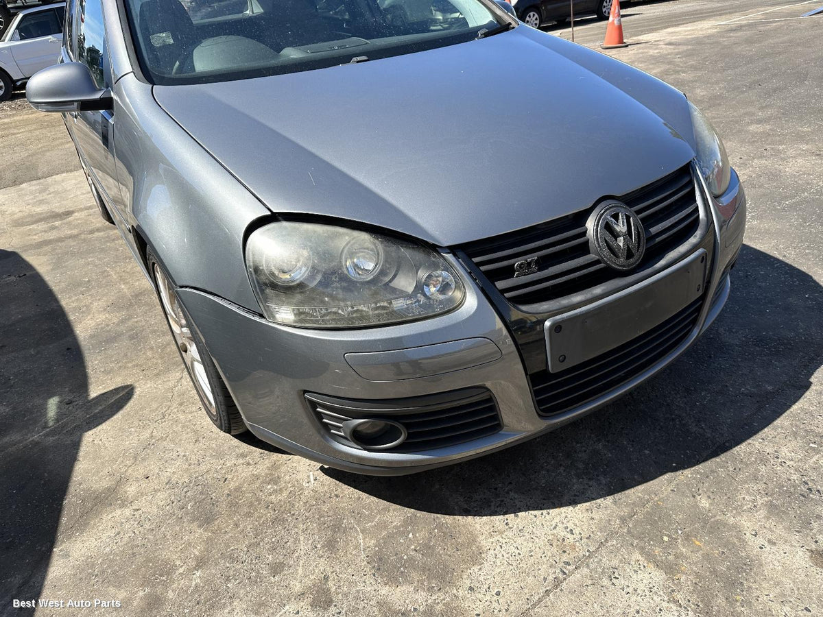 2008 VOLKSWAGEN GOLF Bonnet