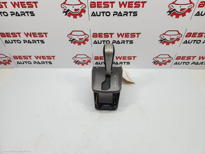 2017 HOLDEN COLORADO Gear Stick/Shifter