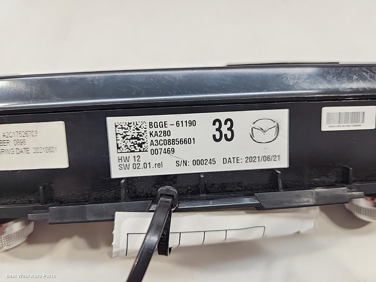 2021 MAZDA 3 Heater/Ac Controls