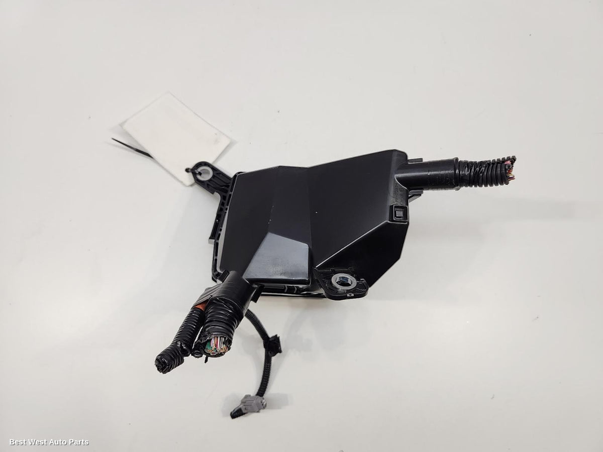 2022 TOYOTA KLUGER Fuse Box