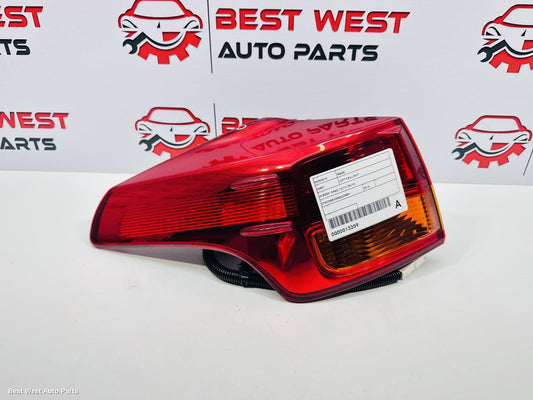 2014 TOYOTA RAV4 Left Taillight