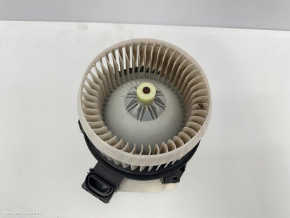 2013 TOYOTA COROLLA Heater Fan Motor