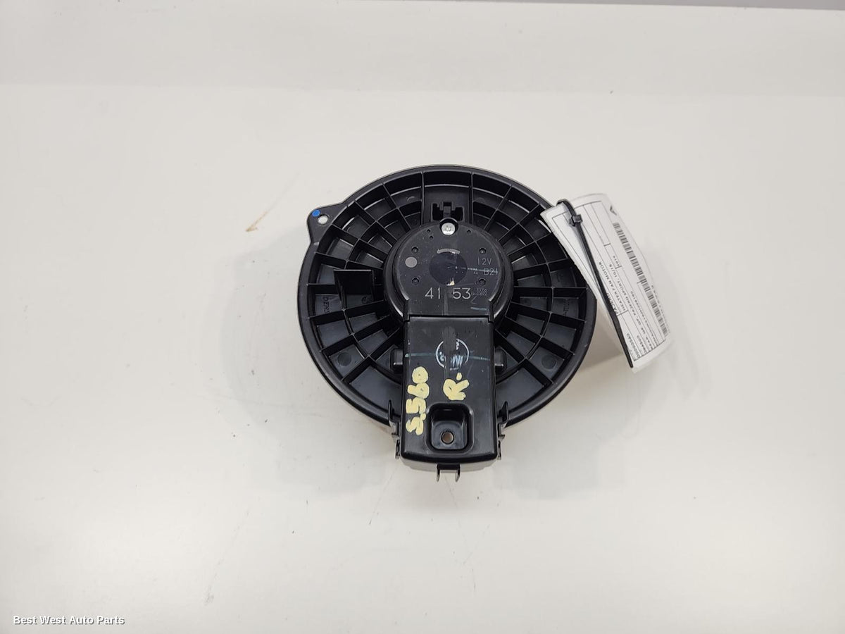 2019 MITSUBISHI PAJERO Heater Fan Motor