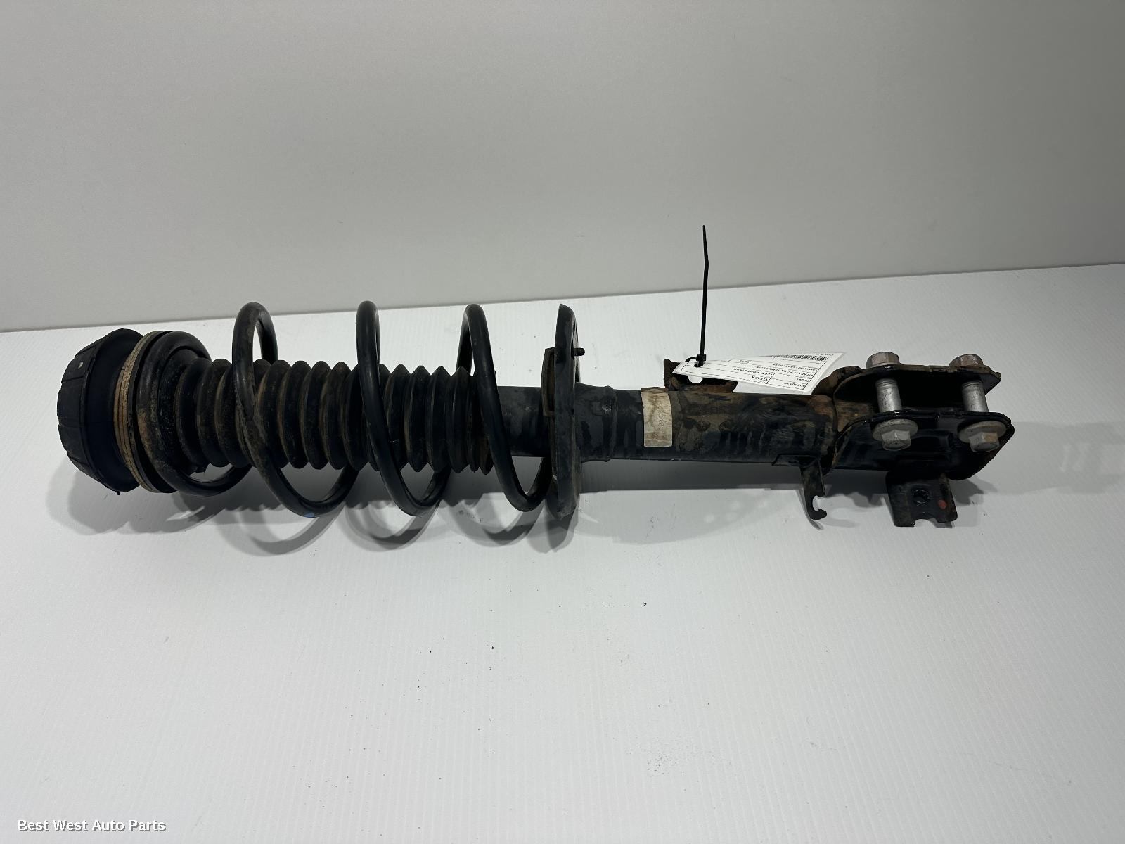 2023 SUZUKI VITARA Left Front Strut