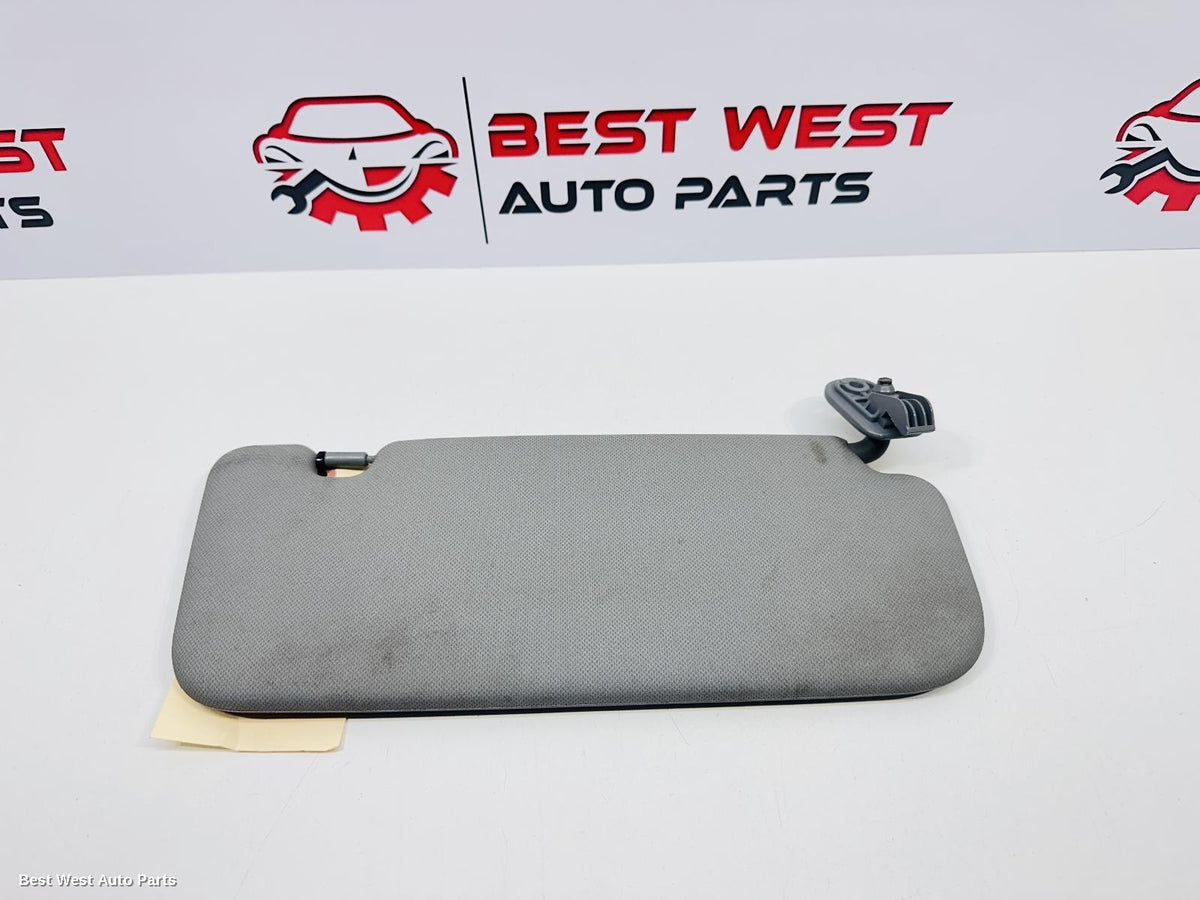 2013 HYUNDAI ACCENT Sunvisor