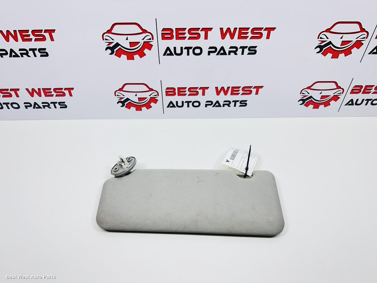 2022 TOYOTA KLUGER Sunvisor