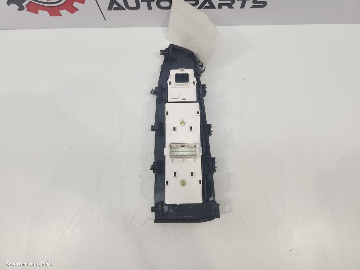 2020 KIA CERATO Pwr Dr Wind Switch