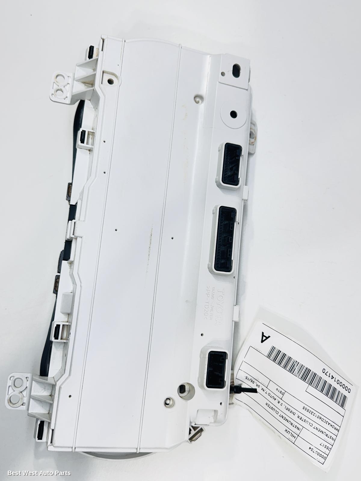 2019 TOYOTA HILUX Instrument Cluster