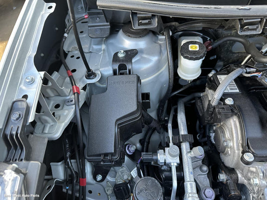 2024 TOYOTA YARIS CROSS Fuse Box