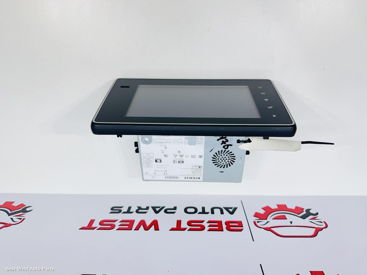 2024 RENAULT TRAFIC Radio/Cd/Dvd/Sat/Tv