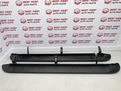 2025 TOYOTA HILUX Side Step/Skirt