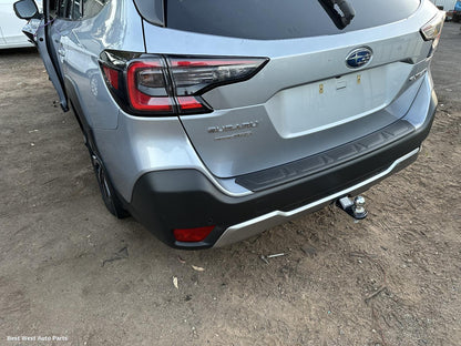 2023 SUBARU OUTBACK Left Taillight