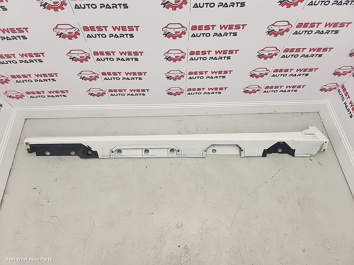 2023 TOYOTA CAMRY Side Step/Skirt
