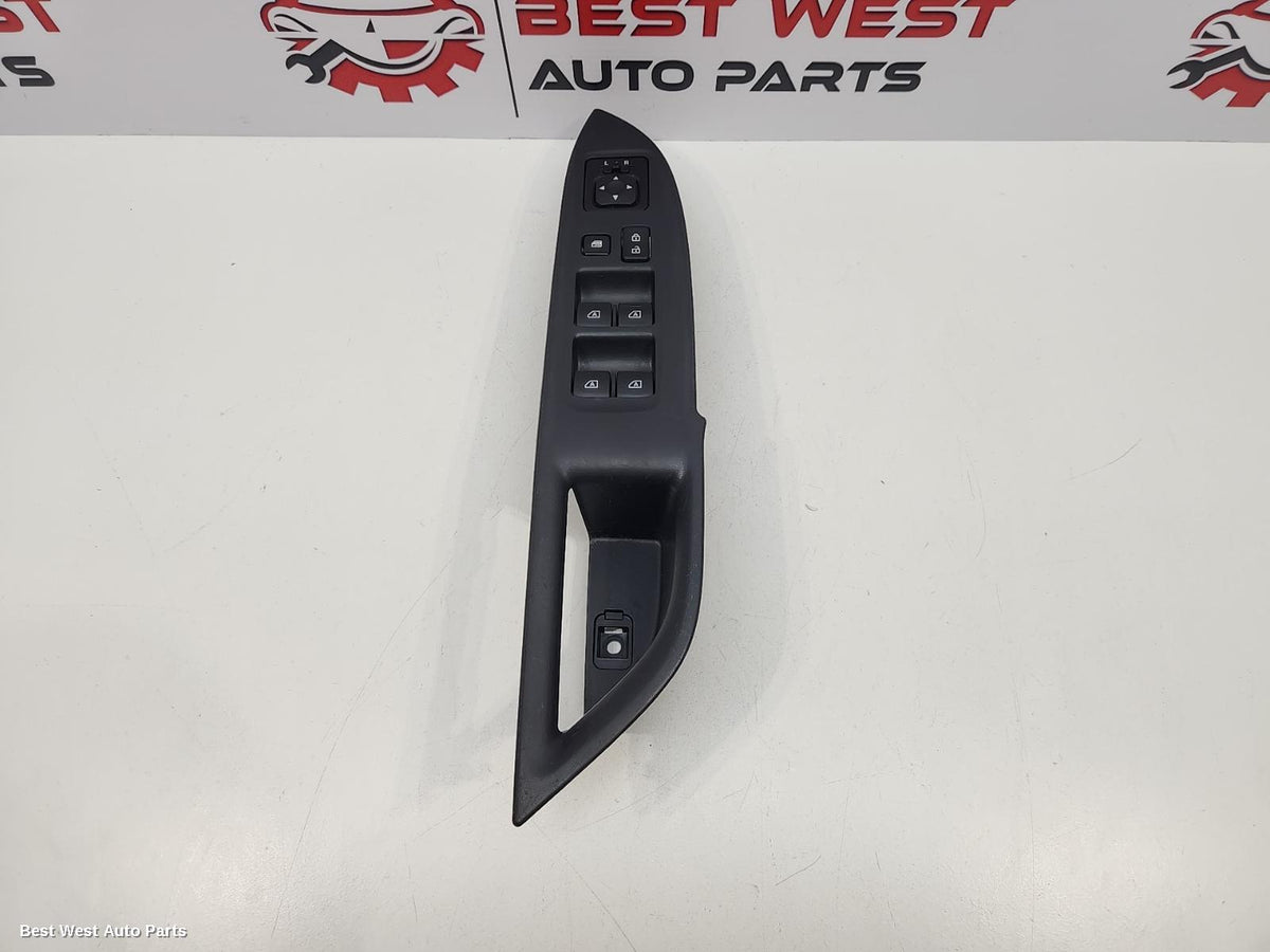 2019 MITSUBISHI OUTLANDER Pwr Dr Wind Switch