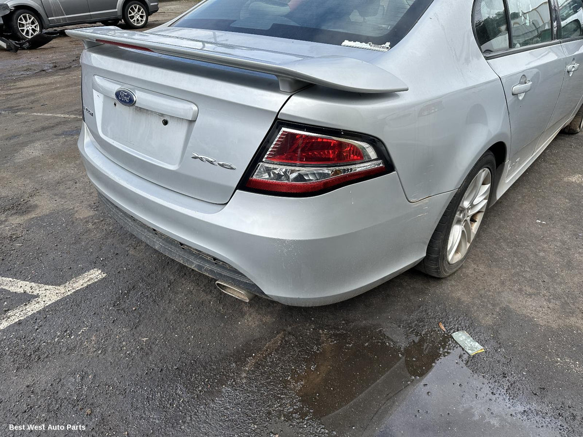 2009 FORD FALCON Right Taillight