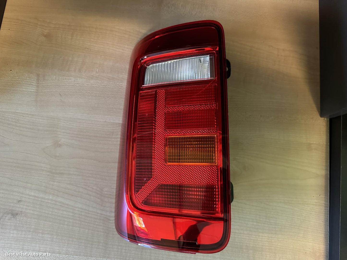 2018 VOLKSWAGEN CADDY Left Taillight