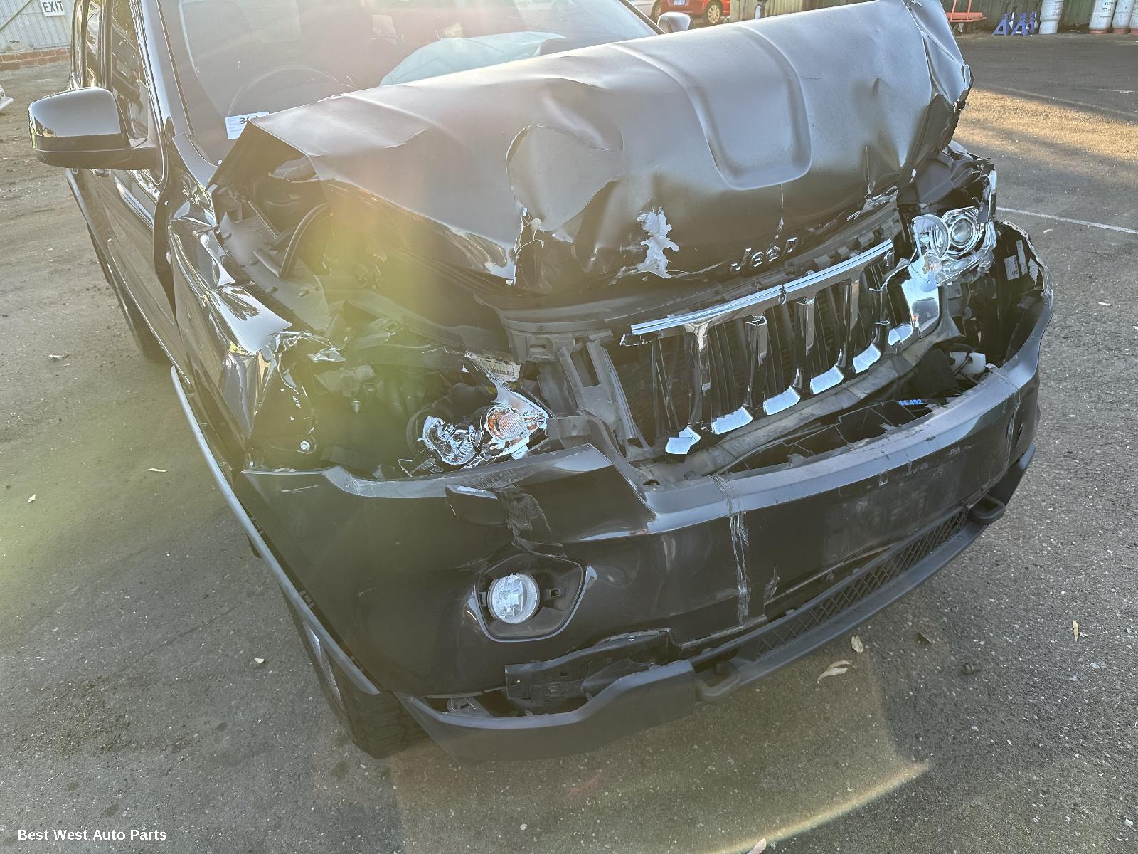 2011 JEEP GRANDCHEROKEE Left Driveshaft