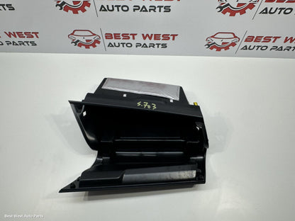 2024 TOYOTA HILUX Glove Box
