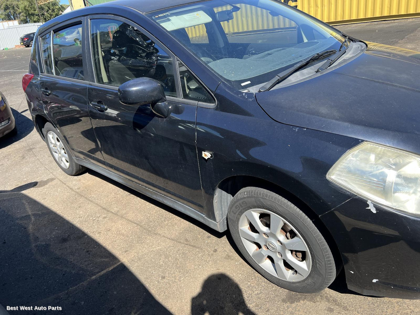 2006 NISSAN TIIDA Right Headlamp
