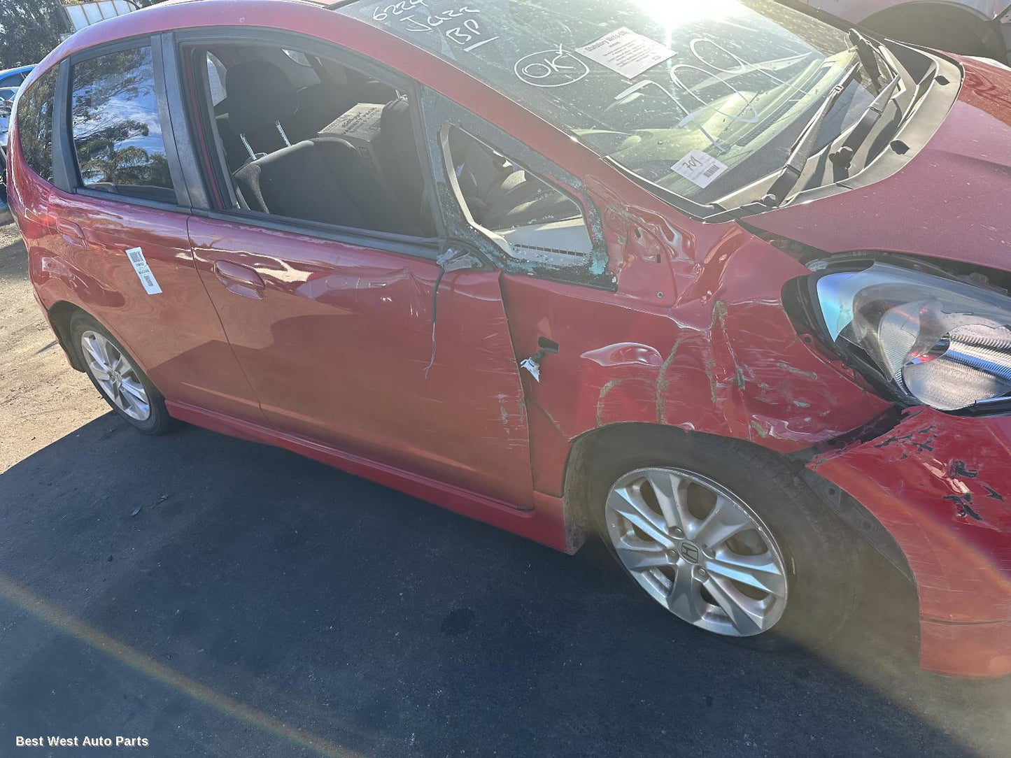 2012 HONDA JAZZ Left Front Door Window