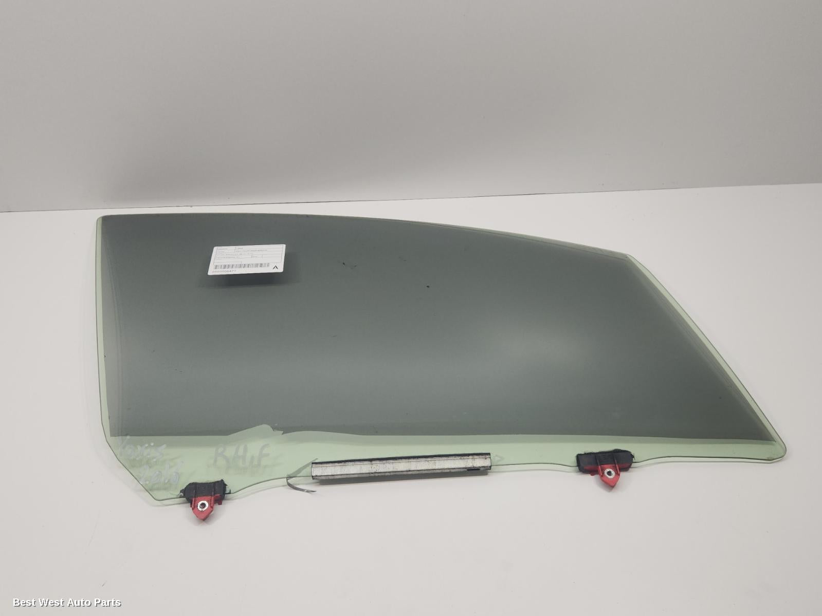 2016 TOYOTA YARIS Right Front Door Window