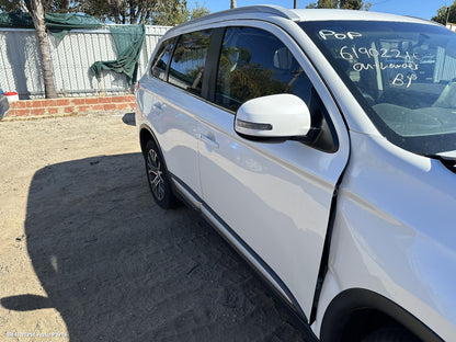 2015 MITSUBISHI OUTLANDER Left Door Mirror