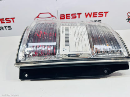 2017 MITSUBISHI PAJERO Left Taillight
