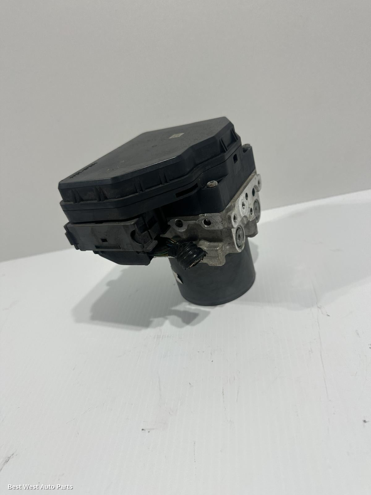 2011 MAZDA 6 Abs Pump/Modulator