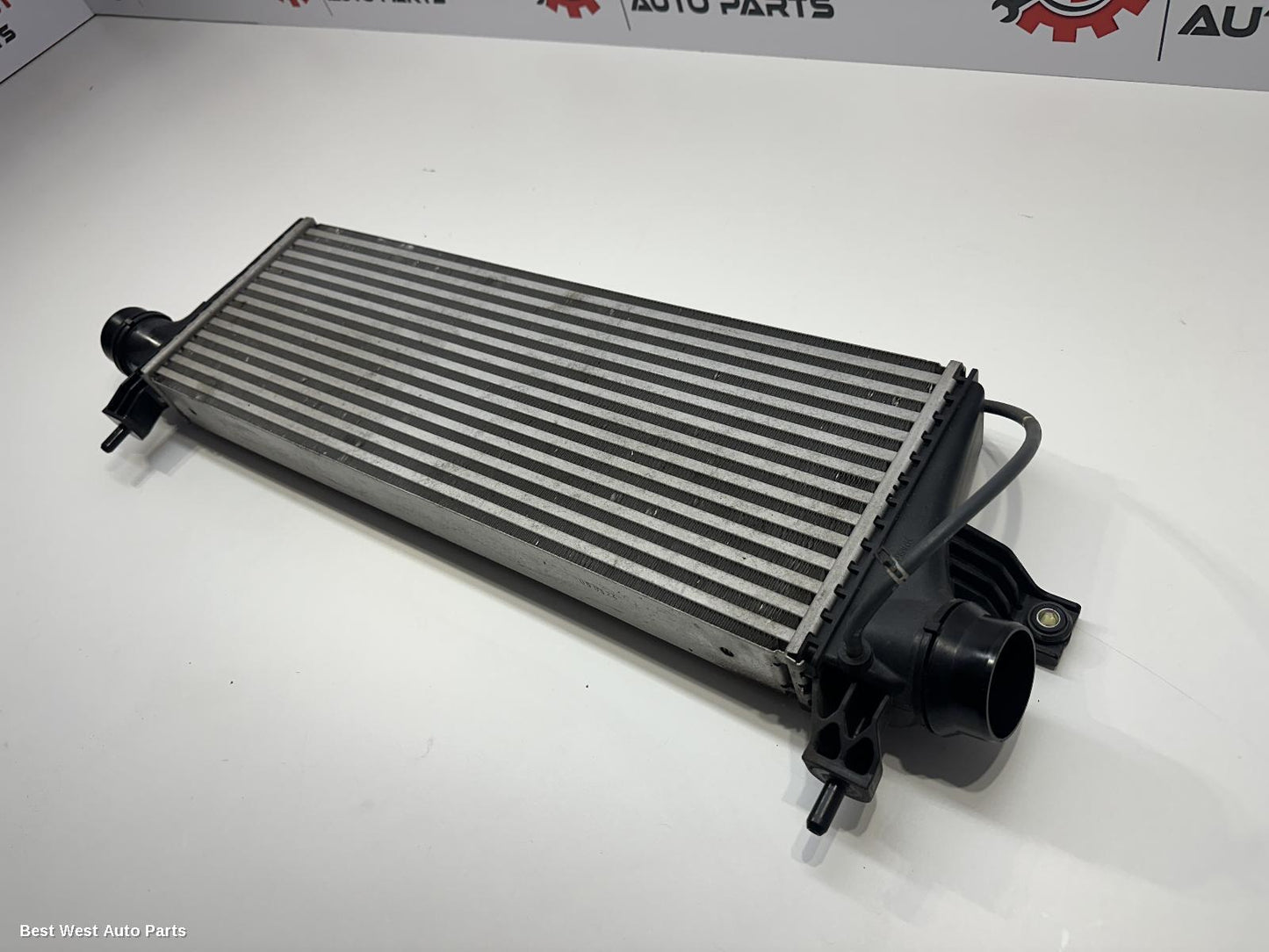 2024 TOYOTA HILUX Intercooler