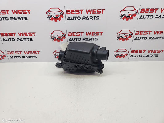 2014 HYUNDAI I30 Air Cleaner/Box