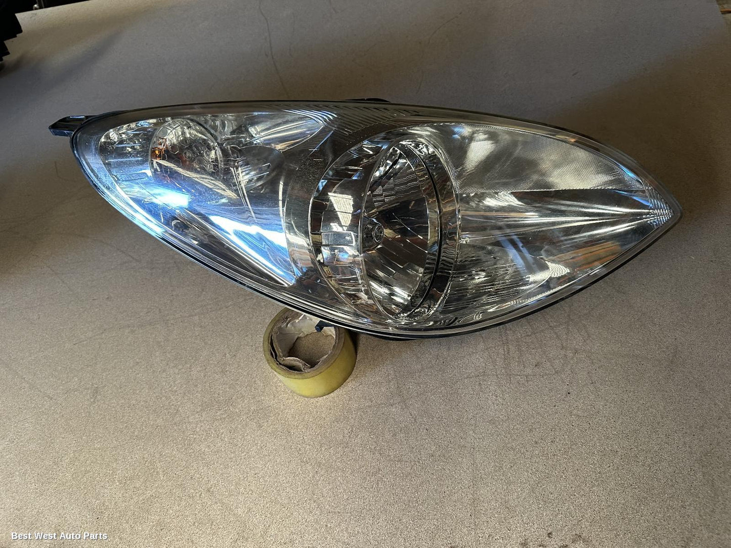 2011 HYUNDAI I20 Right Headlamp