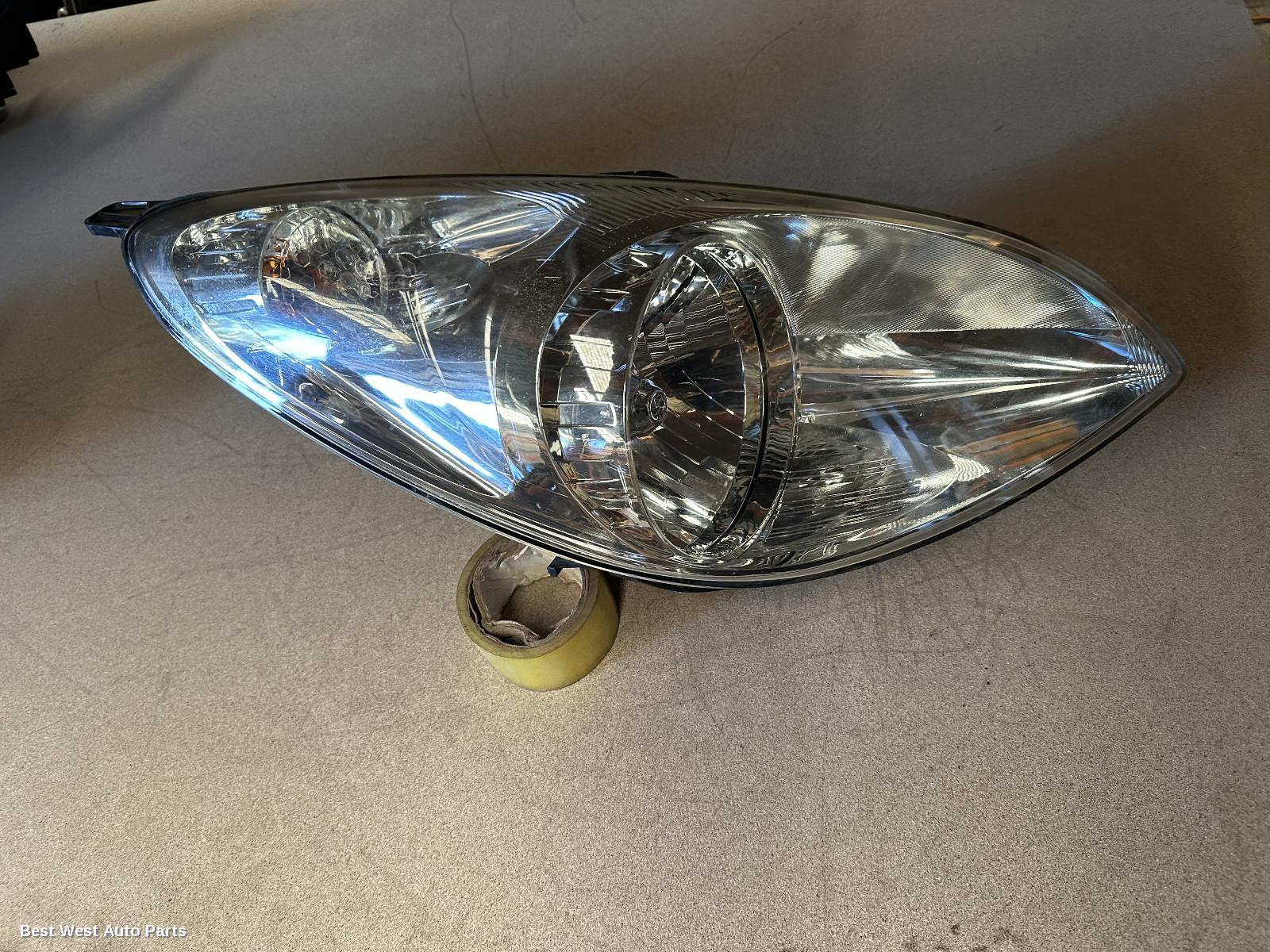 2011 HYUNDAI I20 Right Headlamp