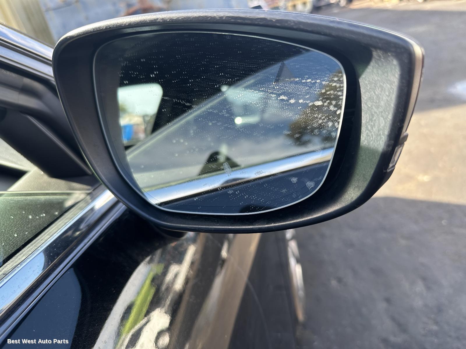 2020 MAZDA 3 Right Door Mirror