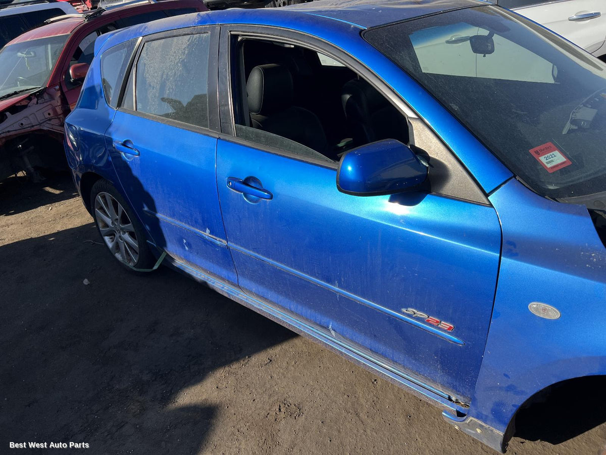 2004 MAZDA 3 Radiator Support